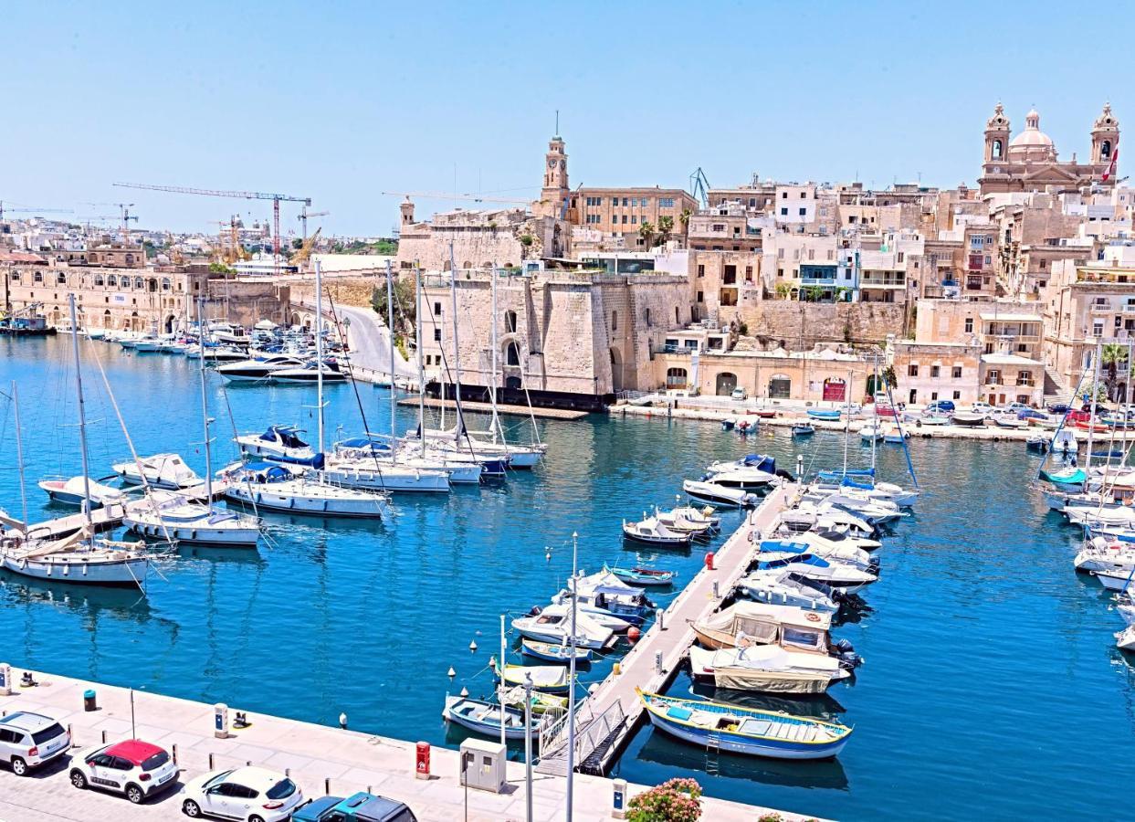 Vittoriosa' Seafront 2 Bed Highly Furnished Apartment المظهر الخارجي الصورة