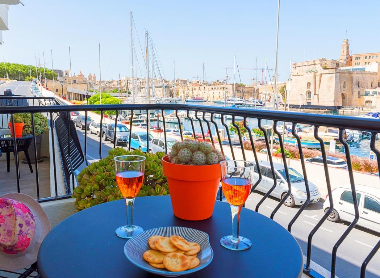 Vittoriosa' Seafront 2 Bed Highly Furnished Apartment المظهر الخارجي الصورة