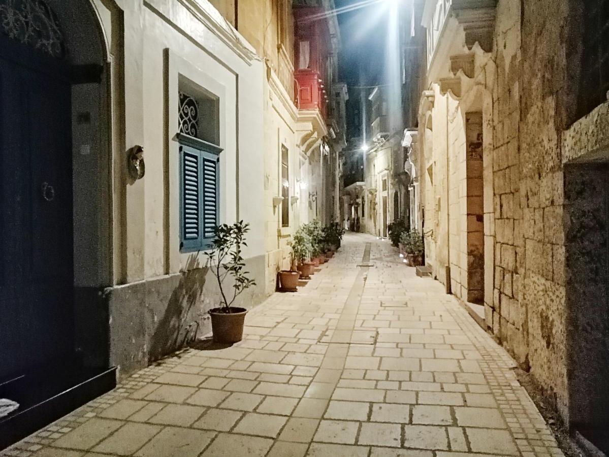 Vittoriosa' Seafront 2 Bed Highly Furnished Apartment المظهر الخارجي الصورة